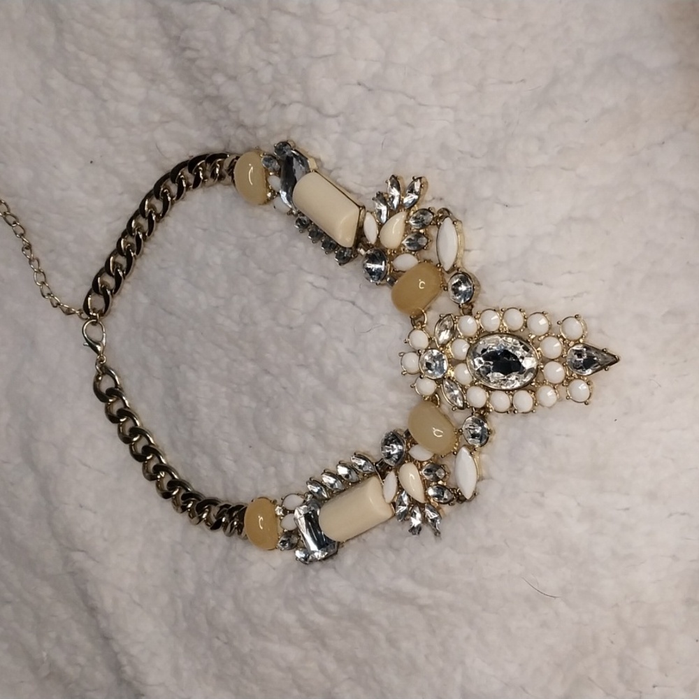 Statement necklace Gold-toned, Acrylic CreamStones and Rhinestones 19" 3 in ext.